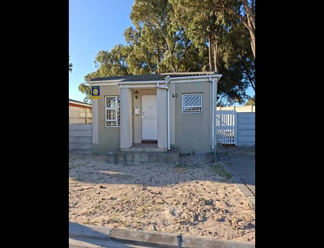 2 BEDROOM HOUSE FOR SALE IN SUNSET GLEN